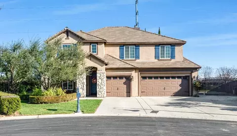 11093 E Florence Peak Way, Clovis, CA 93619 photo 1