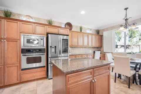 11093 E Florence Peak Way, Clovis, CA 93619 photo 19