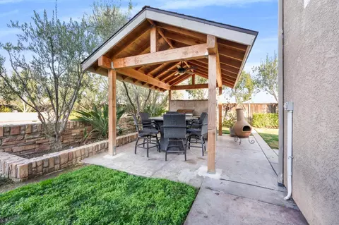 11093 E Florence Peak Way, Clovis, CA 93619 photo 38