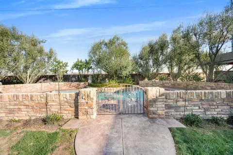 11093 E Florence Peak Way, Clovis, CA 93619 photo 35