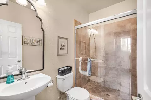11093 E Florence Peak Way, Clovis, CA 93619 photo 22