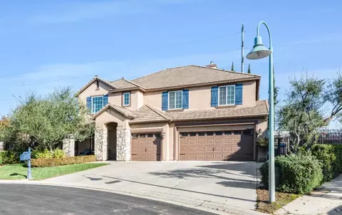 11093 E Florence Peak Way, Clovis, CA 93619 photo 2