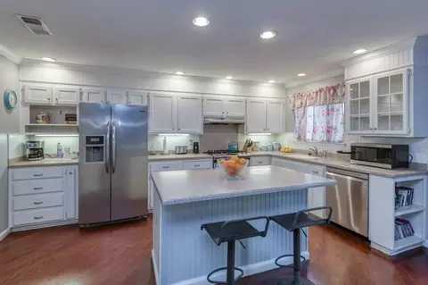 280 E Birch Ave, Hanford, CA 93230 photo 9