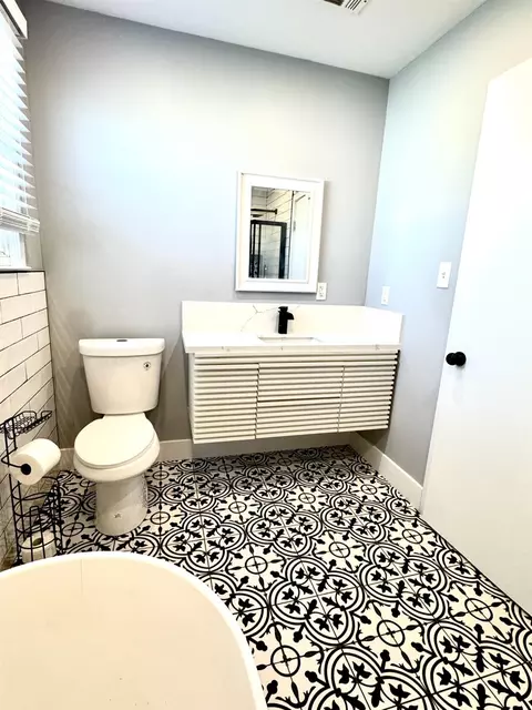 810 Elm St, Hanford, CA 93230 photo 13