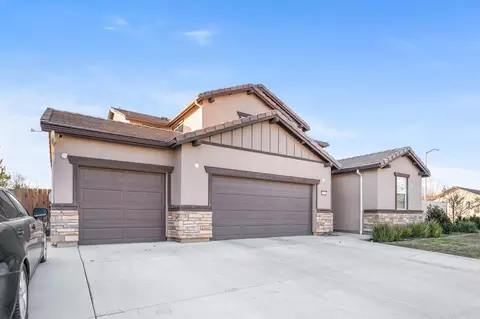 297 16th St, Kerman, CA 93630 photo 4