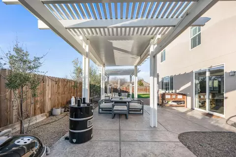 297 16th St, Kerman, CA 93630 photo 33
