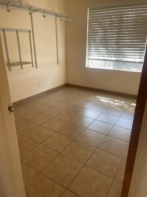 8689 E Dinuba Ave, Selma, CA 93662 photo 5