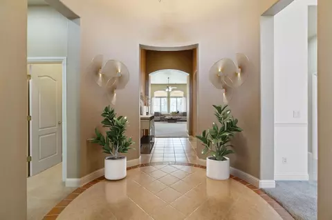 1945 N Jasmine Ave, Clovis, CA 93619 photo 3