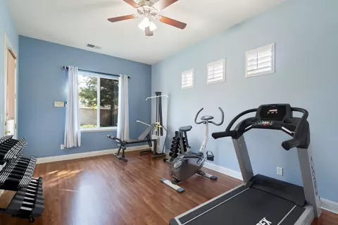 1945 N Jasmine Ave, Clovis, CA 93619 photo 13