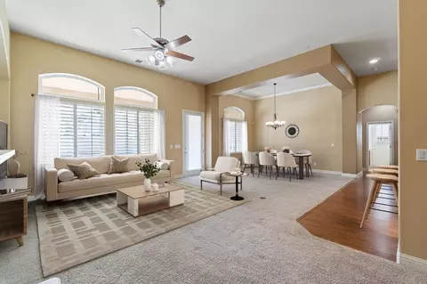 1945 N Jasmine Ave, Clovis, CA 93619 photo 4