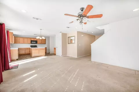 1272 Peach Ct, Madera, CA 93638 photo 10