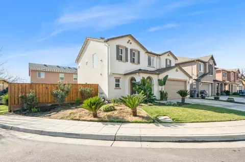 1272 Peach Ct, Madera, CA 93638 photo 3