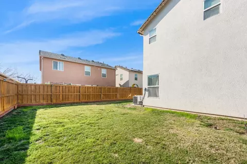 1272 Peach Ct, Madera, CA 93638 photo 28