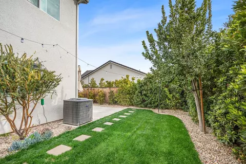 822 Heirloom Ave, Clovis, CA 93619 photo 31