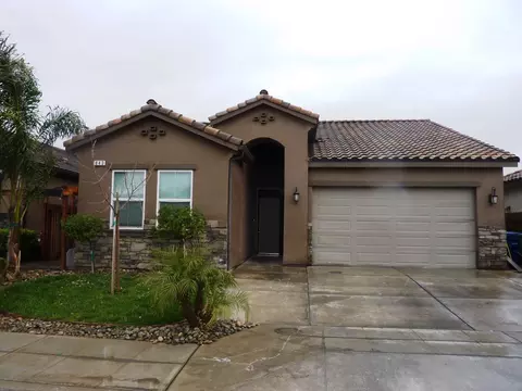 843 Orchard Hills Dr, Madera, CA 93637 photo 1