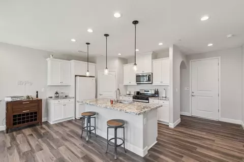 1249 Bristlecone Dr, Madera, CA 93638 photo 11