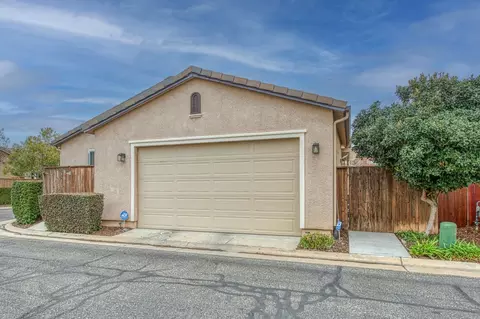 3961 Richmond Ave, Clovis, CA 93619 photo 7