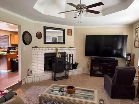 26187 Florence Way, Madera, CA 93638 photo 9