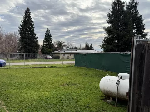 26187 Florence Way, Madera, CA 93638 photo 32