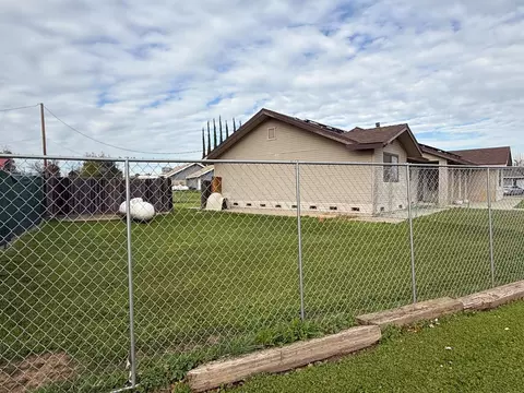 26187 Florence Way, Madera, CA 93638 photo 5