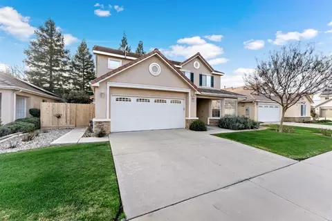 182 N Wathen Ave, Clovis, CA 93611 photo 2
