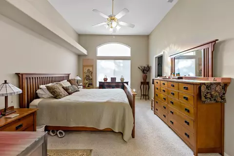 182 N Wathen Ave, Clovis, CA 93611 photo 13