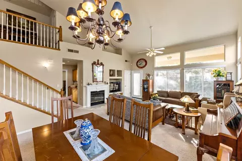 182 N Wathen Ave, Clovis, CA 93611 photo 8