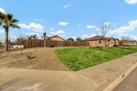 2124 Deer Creek Ave, Corcoran, CA 93212 photo 3