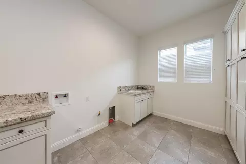 628 Crescent Ln, Madera, CA 93636 photo 22
