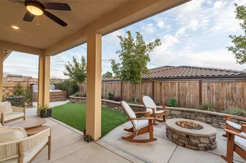 570 Laurel Crest Ave, Madera, CA 93636 photo 27