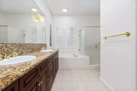 13 W Everglade Ave, Clovis, CA 93619 photo 37
