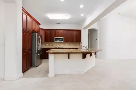 13 W Everglade Ave, Clovis, CA 93619 photo 21