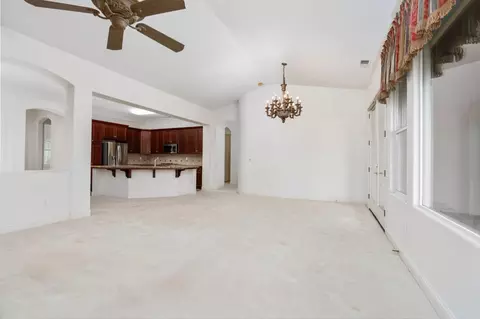 13 W Everglade Ave, Clovis, CA 93619 photo 28
