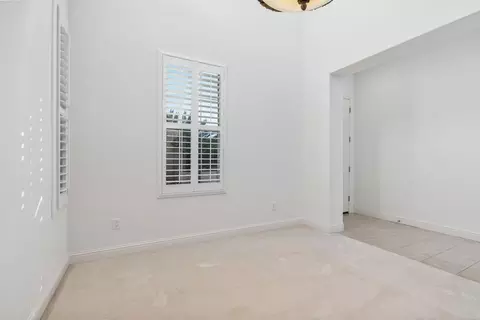 13 W Everglade Ave, Clovis, CA 93619 photo 12