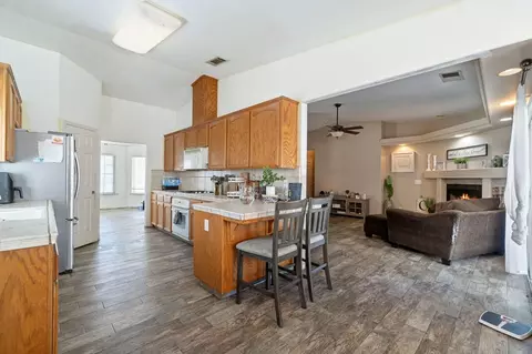3361 State St, Madera, CA 93637 photo 9