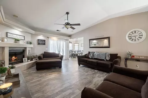 3361 State St, Madera, CA 93637 photo 7