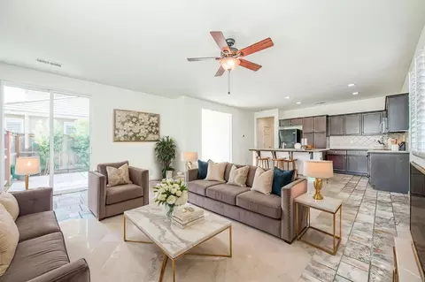 3985 Richmond Ave, Clovis, CA 93619 photo 4