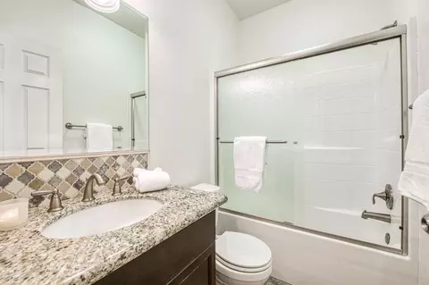 3985 Richmond Ave, Clovis, CA 93619 photo 11
