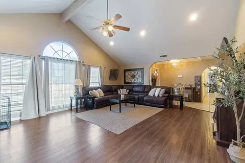 18743 Auburn Way, Madera, CA 93638 photo 7