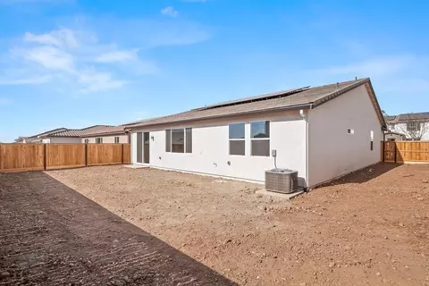 656 Rockcrest Ave, Madera, CA 93636 photo 21