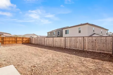 656 Rockcrest Ave, Madera, CA 93636 photo 22