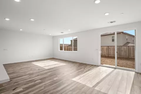 656 Rockcrest Ave, Madera, CA 93636 photo 18