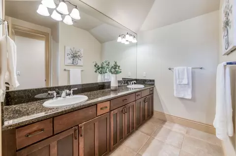 2241 Jordan Ave, Clovis, CA 93611 photo 40