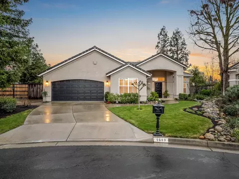 5603 W River Bottom Ave, Fresno, CA 93722