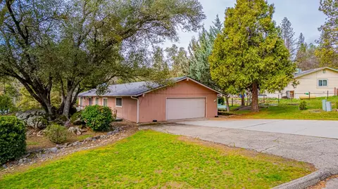 40276 Redbud Dr, Oakhurst, CA 93644 photo 6