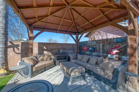 901 Maple St, Parlier, CA 93648 photo 51