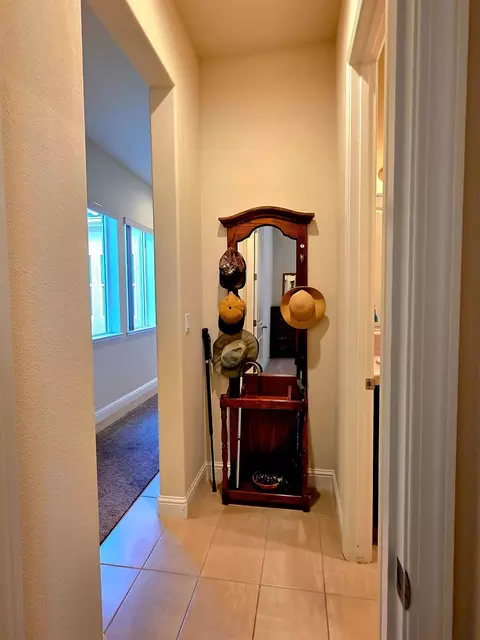 3835 Ramona Ave, Clovis, CA 93619 photo 9