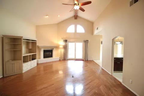3077 Fairmont Ct, Madera, CA 93637 photo 11
