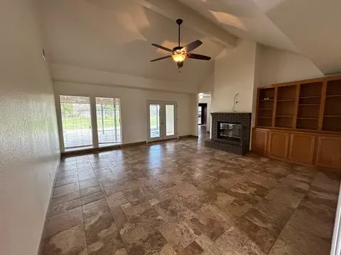 18149 Varden Dr, Madera, CA 93638 photo 11