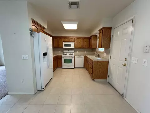18149 Varden Dr, Madera, CA 93638 photo 41